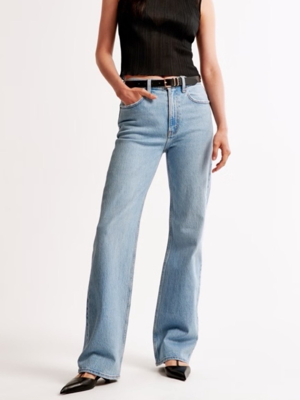 Abercrombie & Fitch High Rise 90s Relaxed Jean